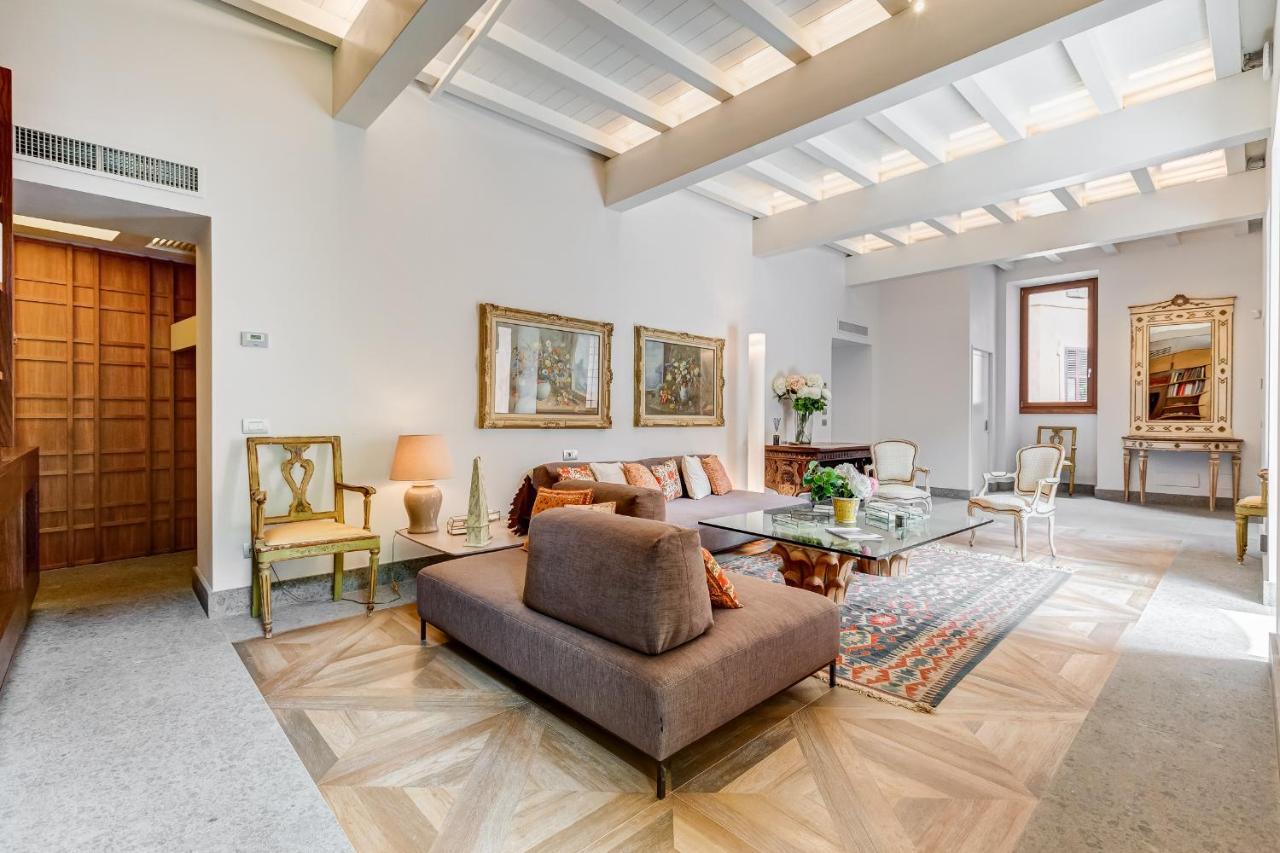 Bmga L Luxury With Patio In Trastevere Holiday home