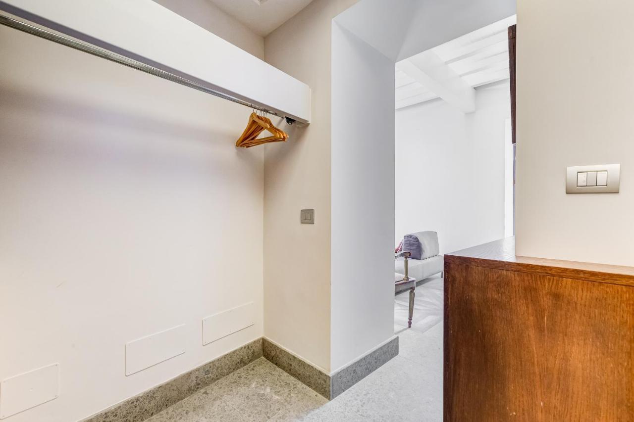 Bmga L Luxury With Patio In Trastevere Rome
