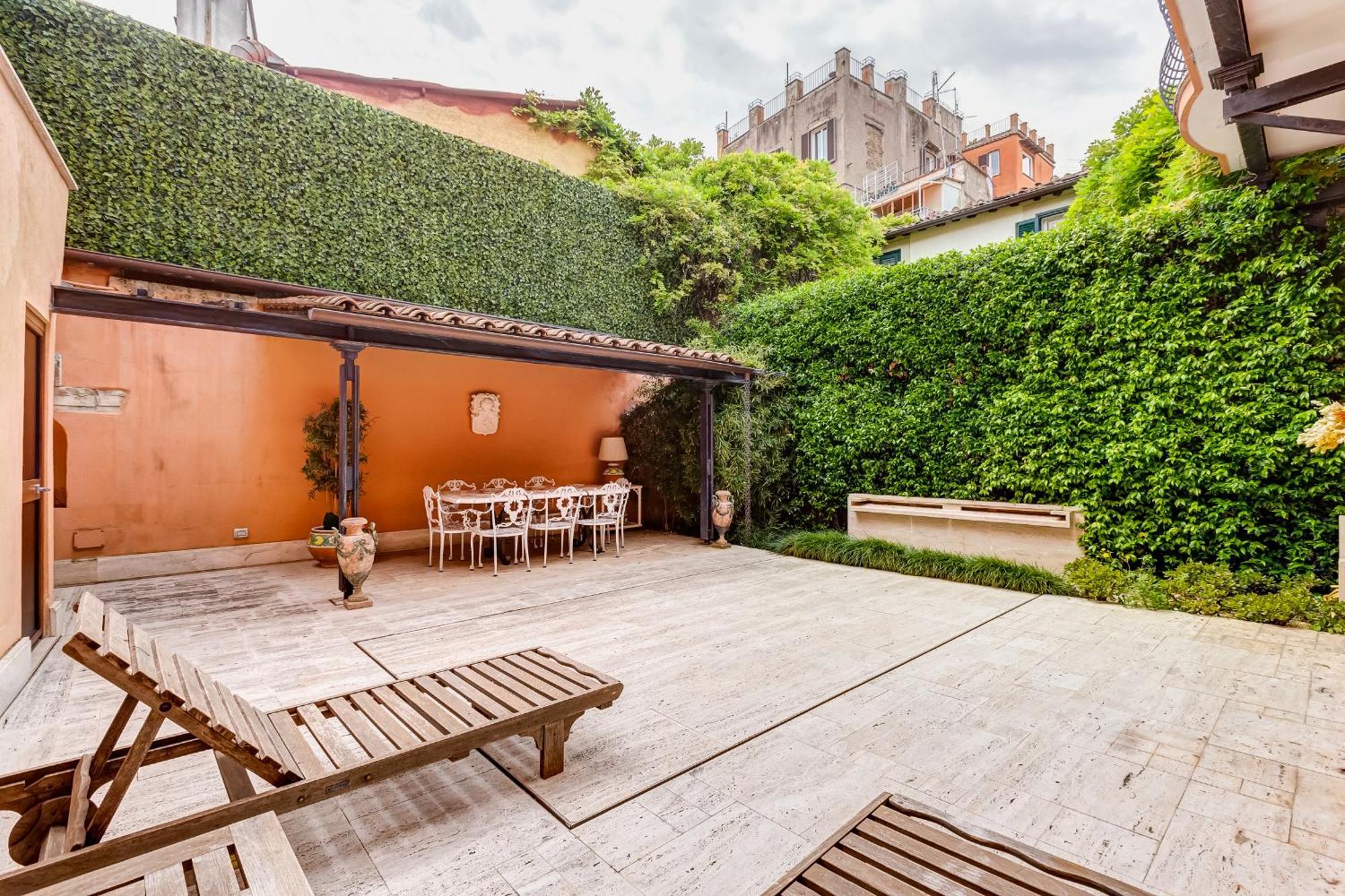 Holiday home Bmga L Luxury With Patio In Trastevere